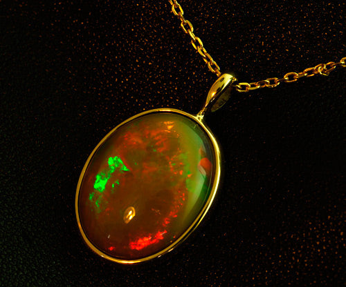 ECHIOPIAN OPAL FIRE RED OPAL 7.32CTS PENDANT