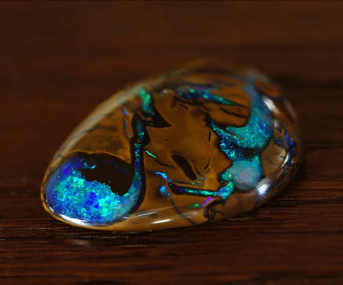 スーパーレア　トップジェムコレクターズピース　コロイト産オパール　”LIGHTNING RIVER" 43.45 cts