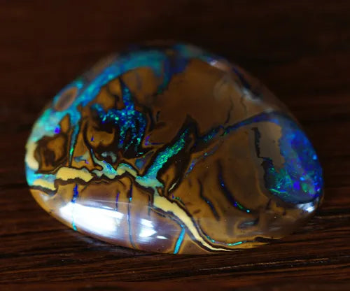 スーパーレア　トップジェムコレクターズピース　コロイト産オパール　”LIGHTNING RIVER" 43.45 cts